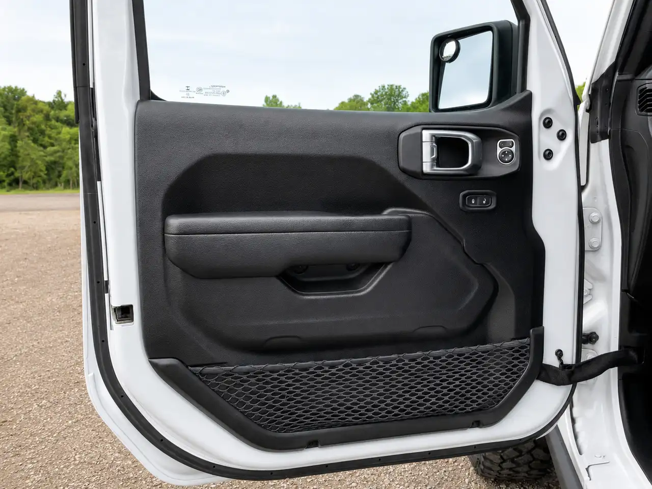 Jeep Wrangler photo Jeep Wrangler