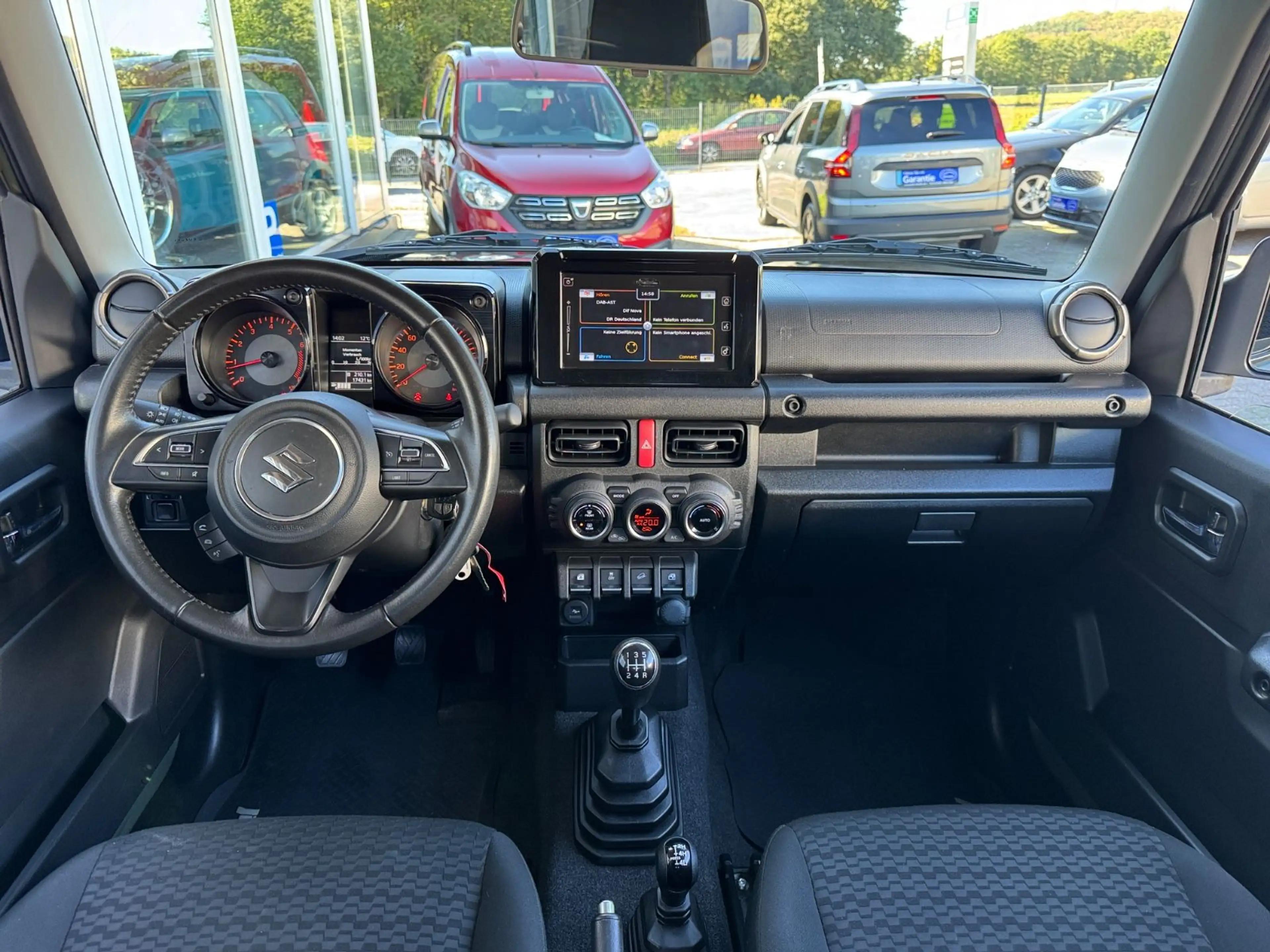 Suzuki Jimny Comfort+ AllGrip 4-SITZER 1.HAND NAVI AHK — photo 12
