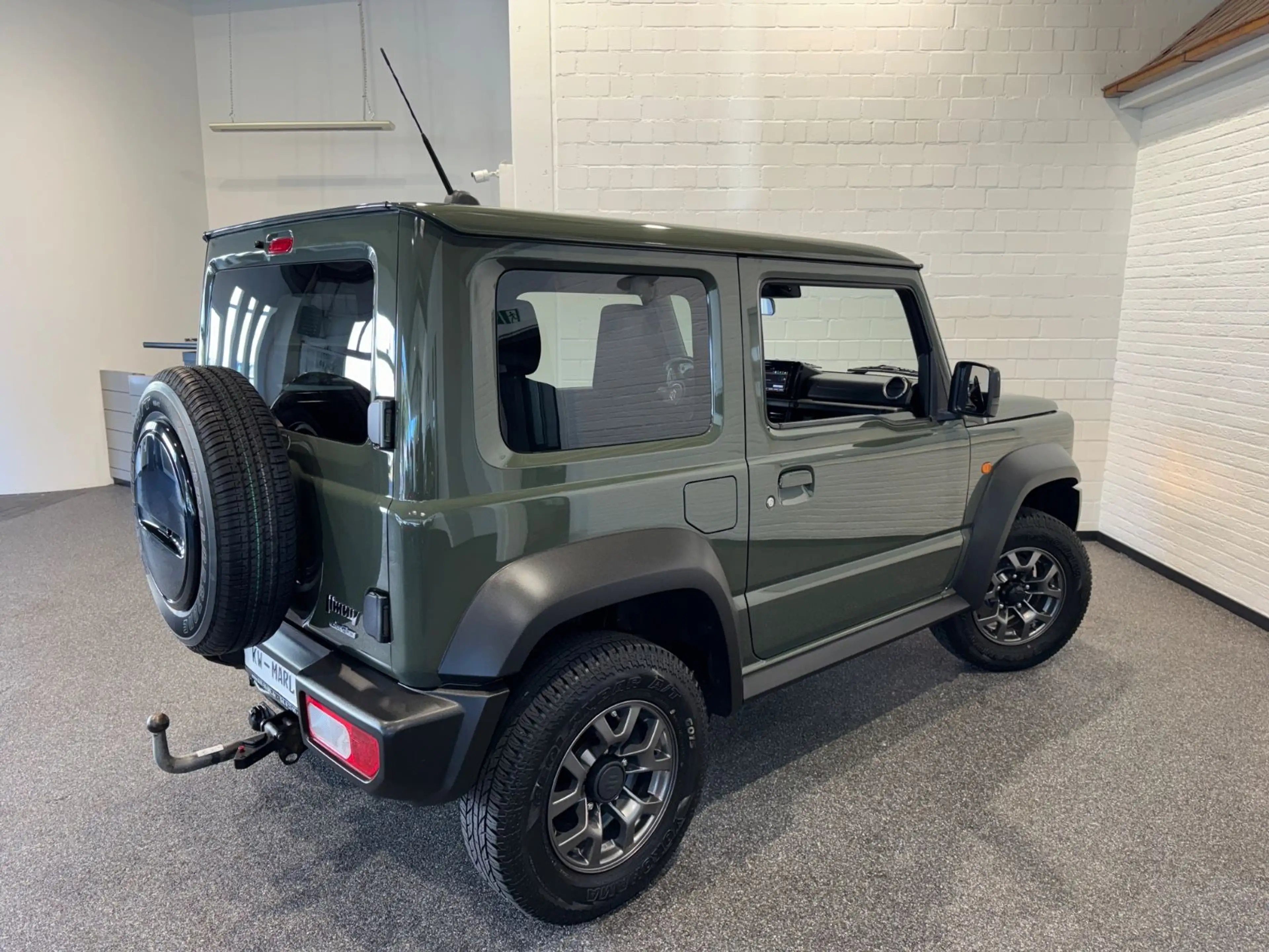 Suzuki Jimny Comfort+ AllGrip 4-SITZER 1.HAND NAVI AHK — photo 5