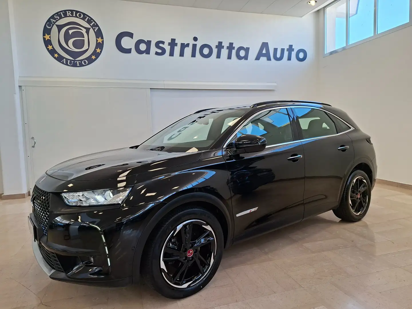 DS Automobiles DS 7 Crossback 1.5 bluehdi Prestige 130cv auto PERFORMANCE LINE Nero - 1