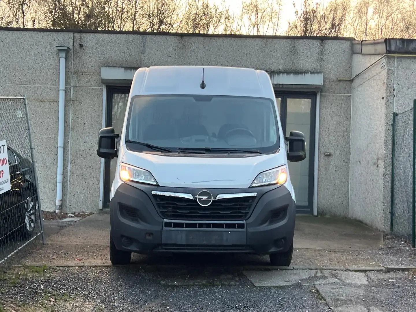 Opel Movano 2.2 D L3H2 BLUEHDI *UTILITAIRE* GARANTI* Weiß - 2