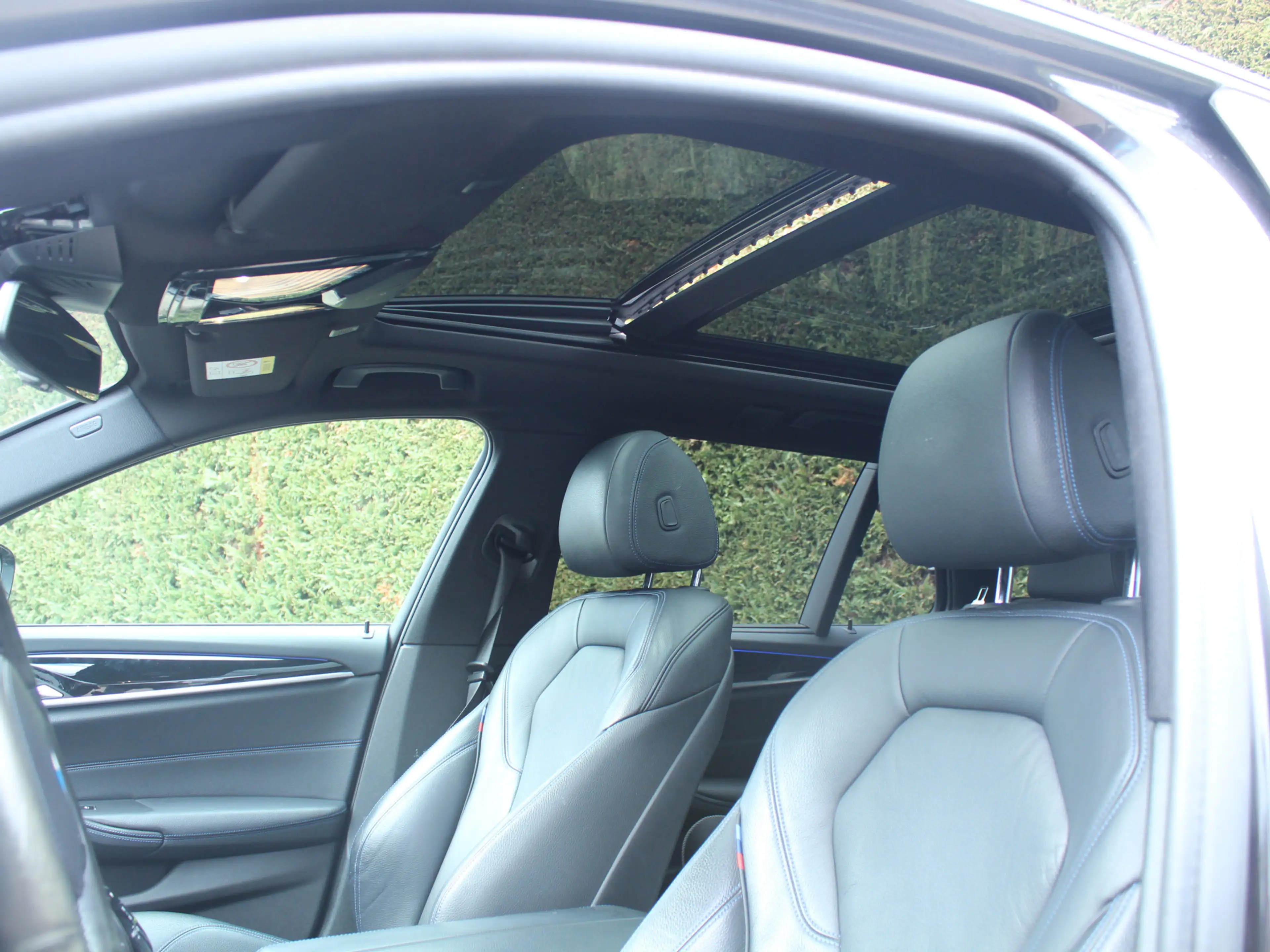 BMW M550 5-serie Touring M550d xDrive High Executive | BTW — photo 12