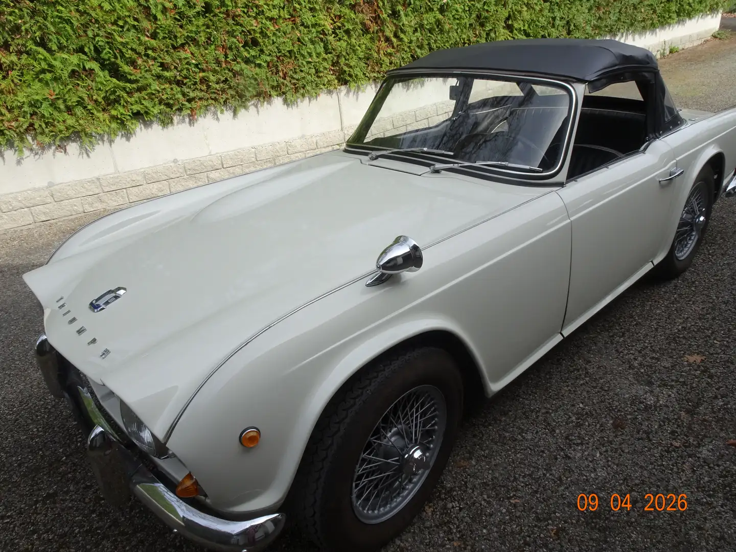 Triumph TR4 Roadster Weiß - 2