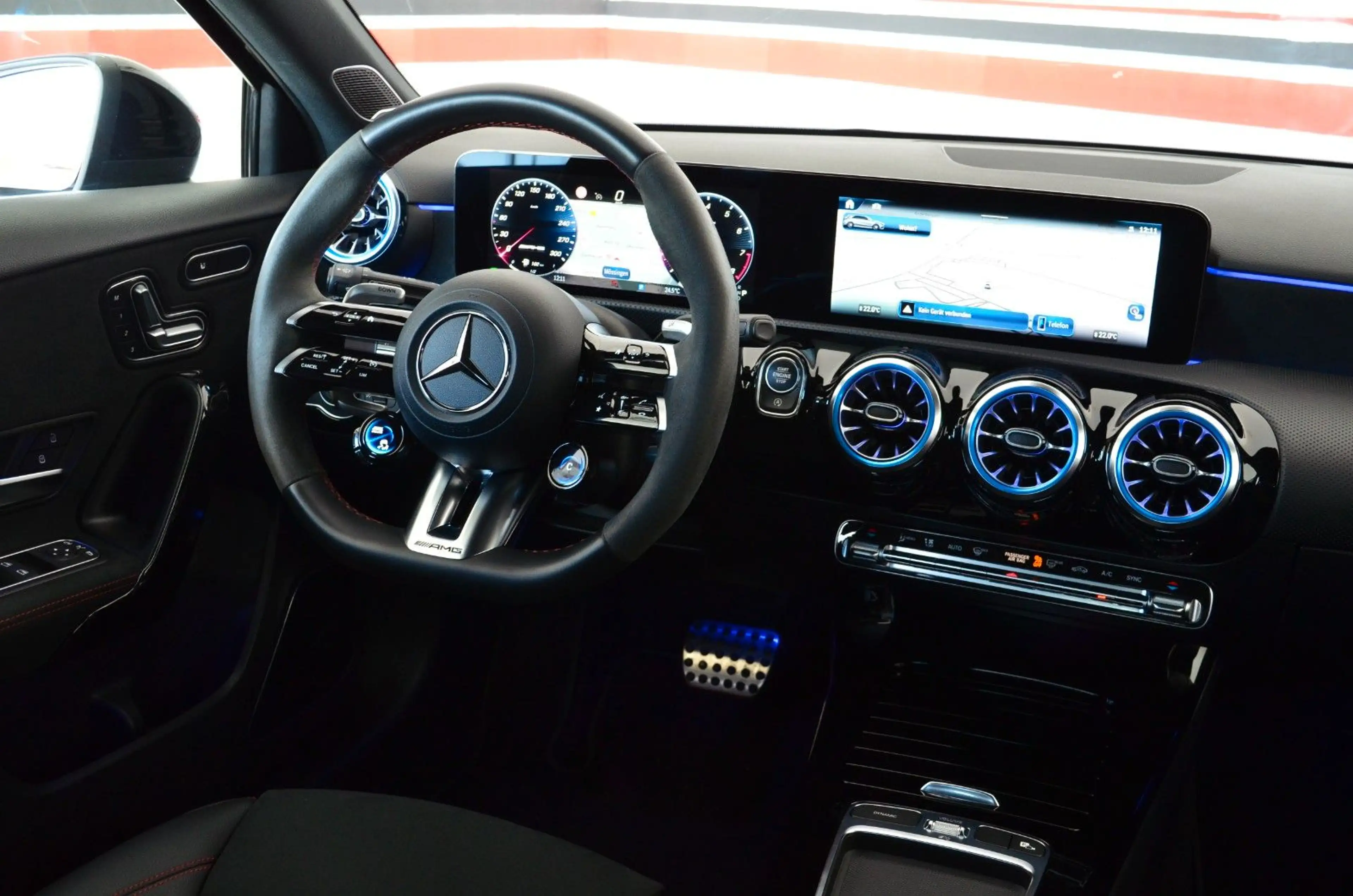 Mercedes-Benz A 45 AMG A 45 S AMG 4Matic Black Edition | Burmester |LED — photo 18