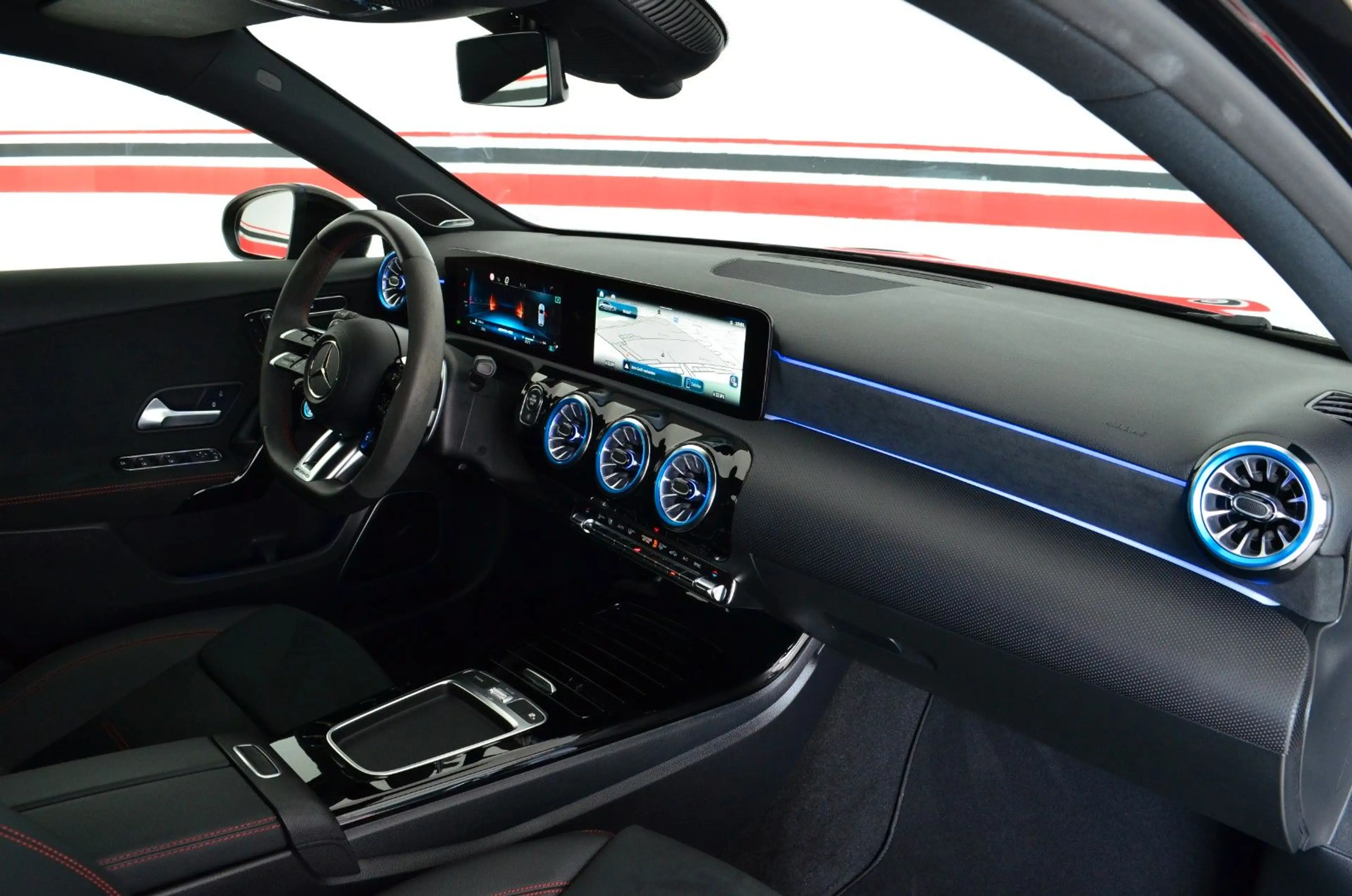 Mercedes-Benz A 45 AMG A 45 S AMG 4Matic Black Edition | Burmester |LED — photo 17