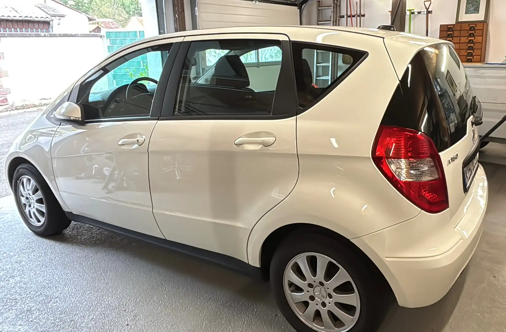 Mercedes-Benz A 160 A 160 BlueEFFICIENCY Avantgarde Alb - 1