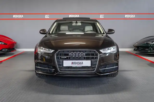 Audi A6 view 5