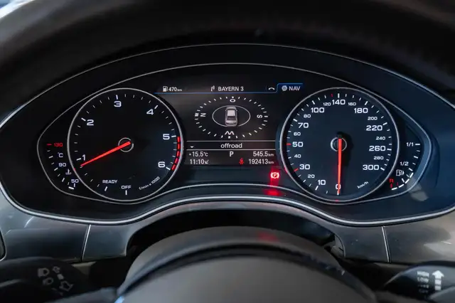 Audi A6 view 20
