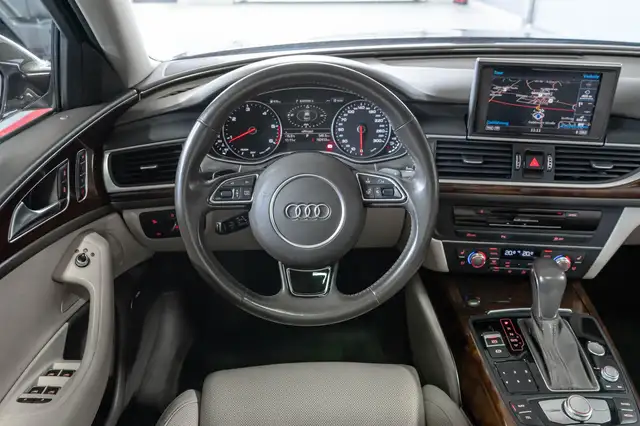 Audi A6 view 19