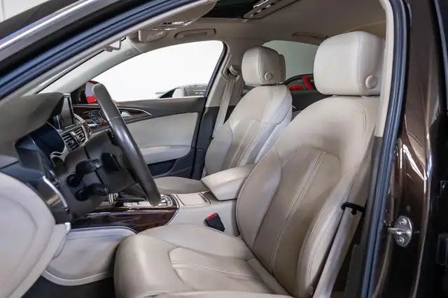 Audi A6 view 16