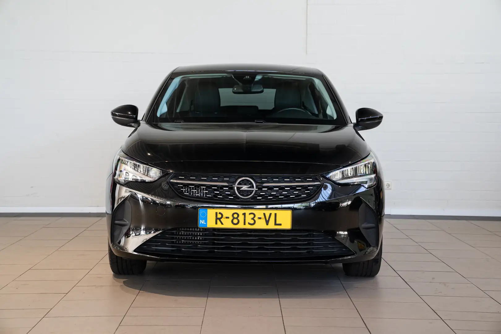 Opel Corsa 1.2 100PK Elegance | Parkeersensoren | Climate Con Zwart - 2