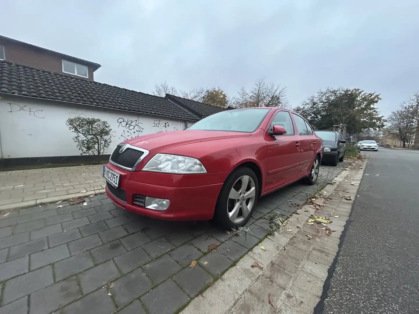 Skoda Octavia Combi 1.6 FSI SPORT EDITION - 1