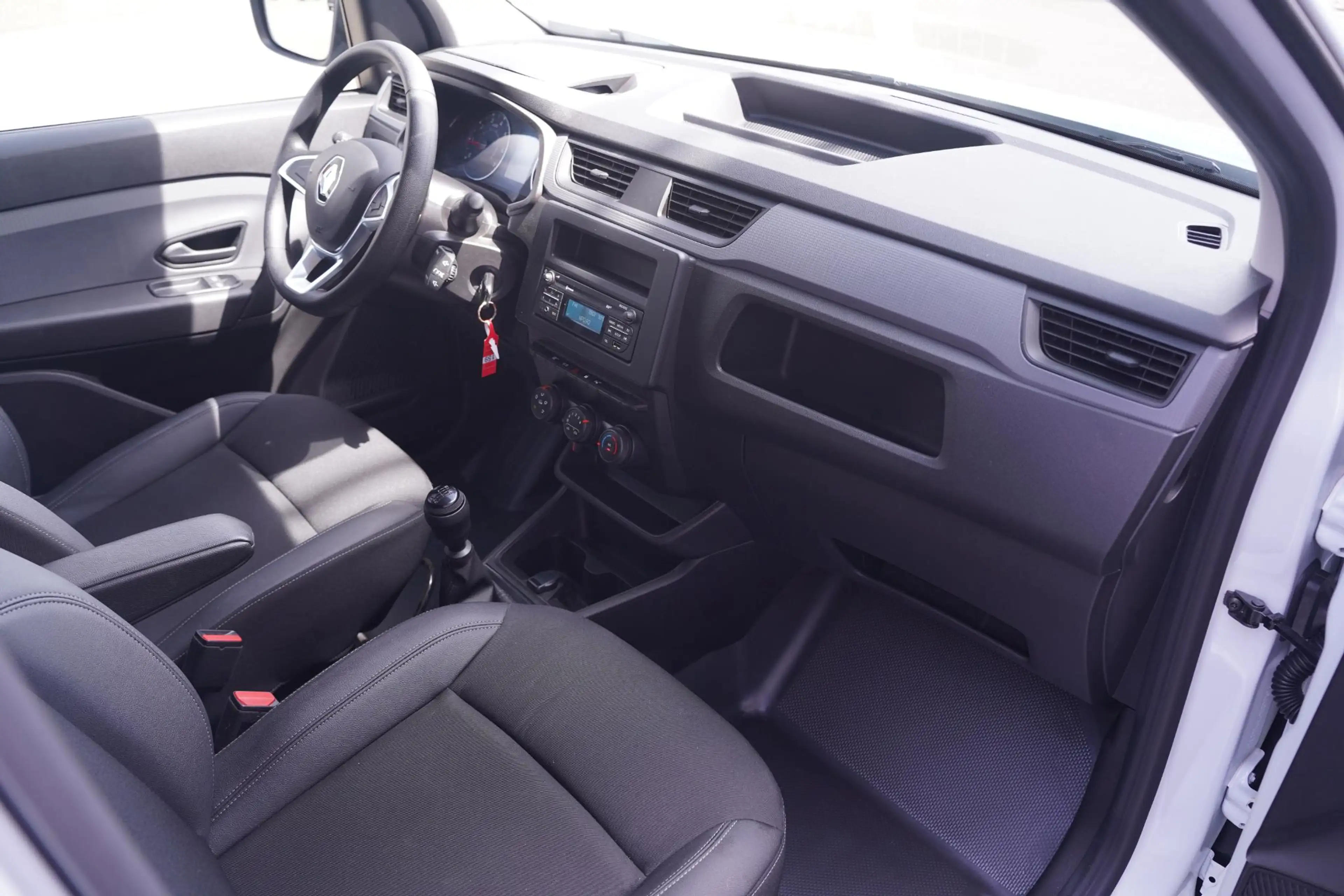 Renault Express Kangoo 1.3 TCe 100 pk Benzine L1 Airco Audio met B — photo 23