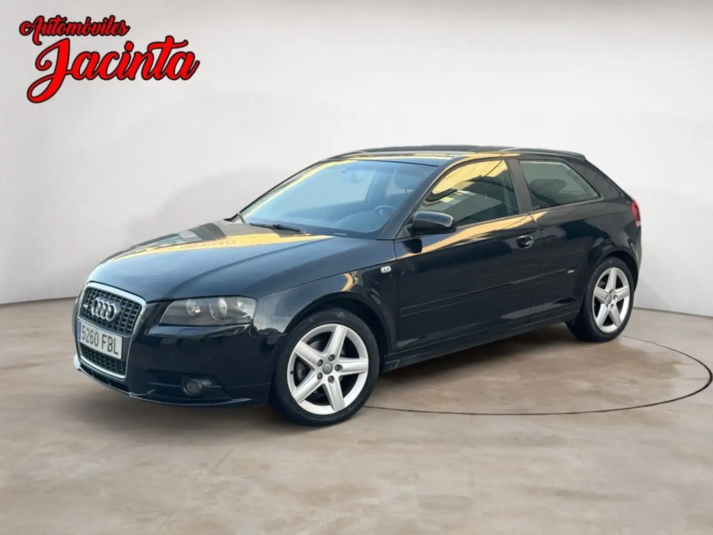 Audi A3 2.0TDI Ambiente S-Tronic Nero - 1