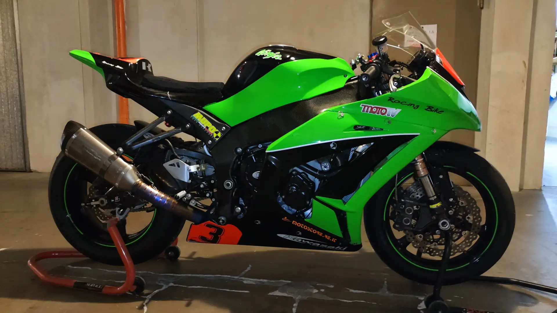 Kawasaki Ninja ZX-10R r-abs - 1