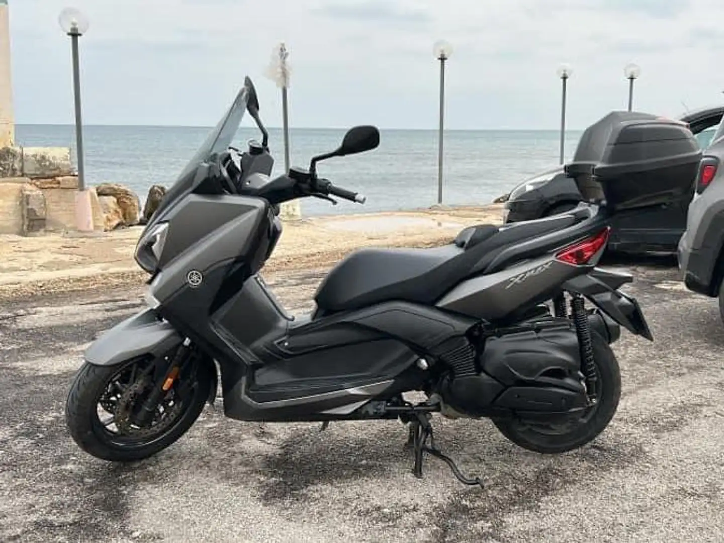 Yamaha X-Max 400 Abs Grijs - 2