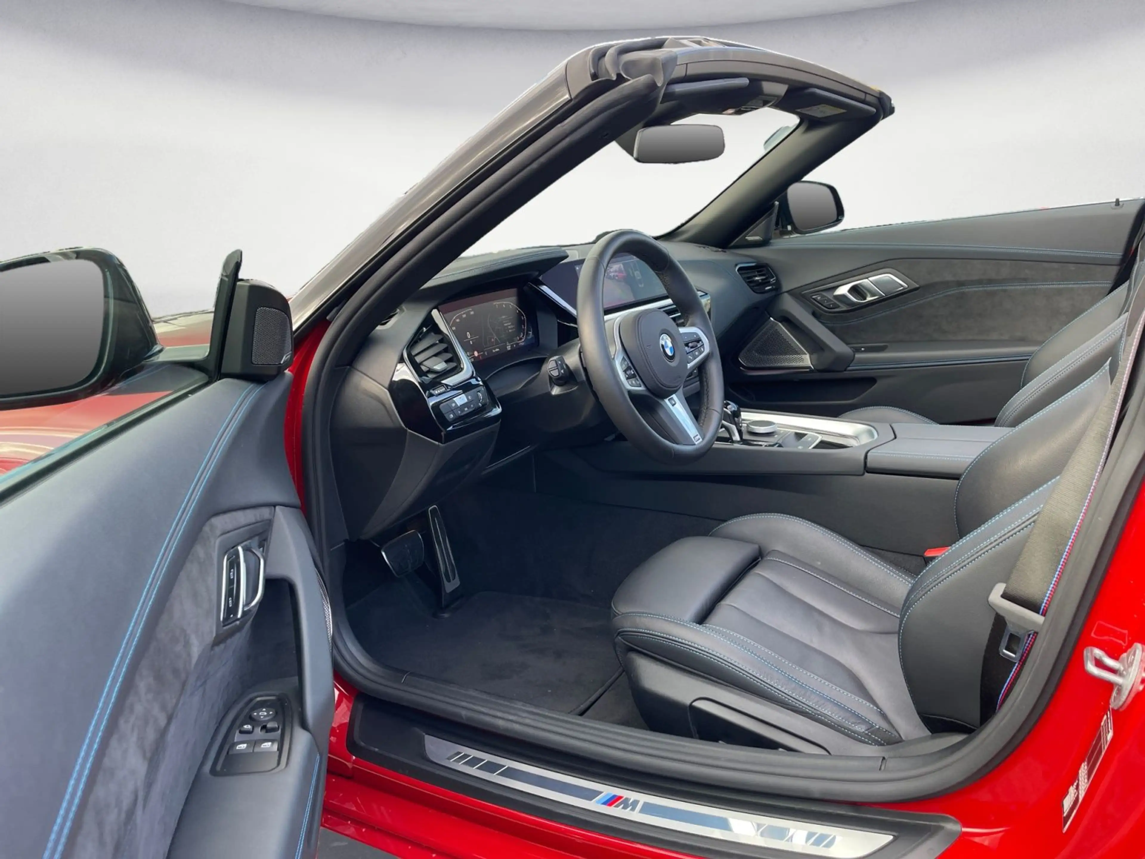 BMW Z4 sDrive30i M-Sport Harman/Kardon Innovationspa — photo 12