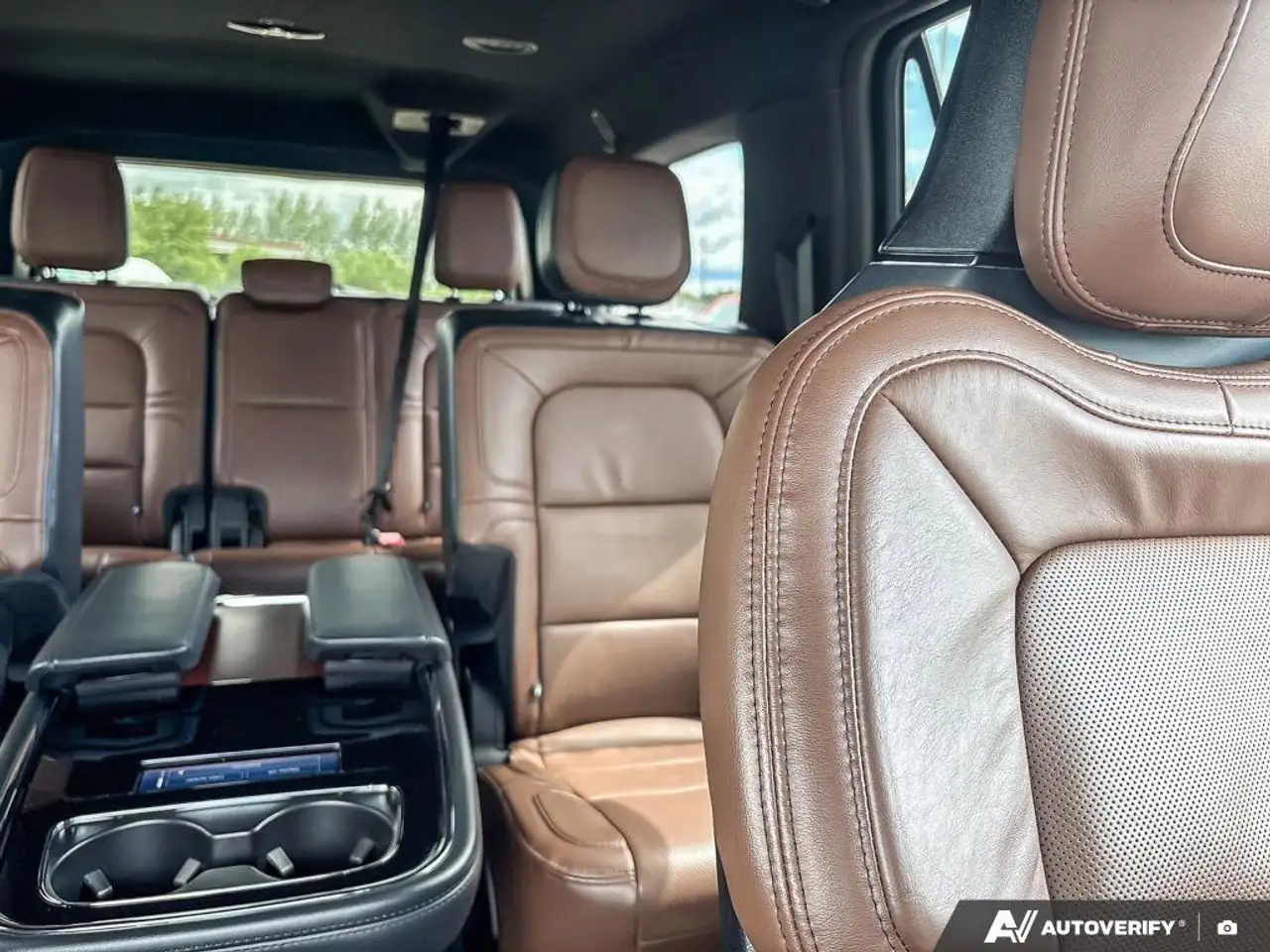 Lincoln Navigator снимка Lincoln Navigator