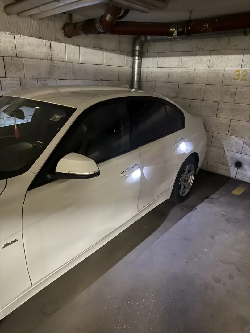BMW 318 316i Sport Line Facelift 2.te Hand Euro6 - 2
