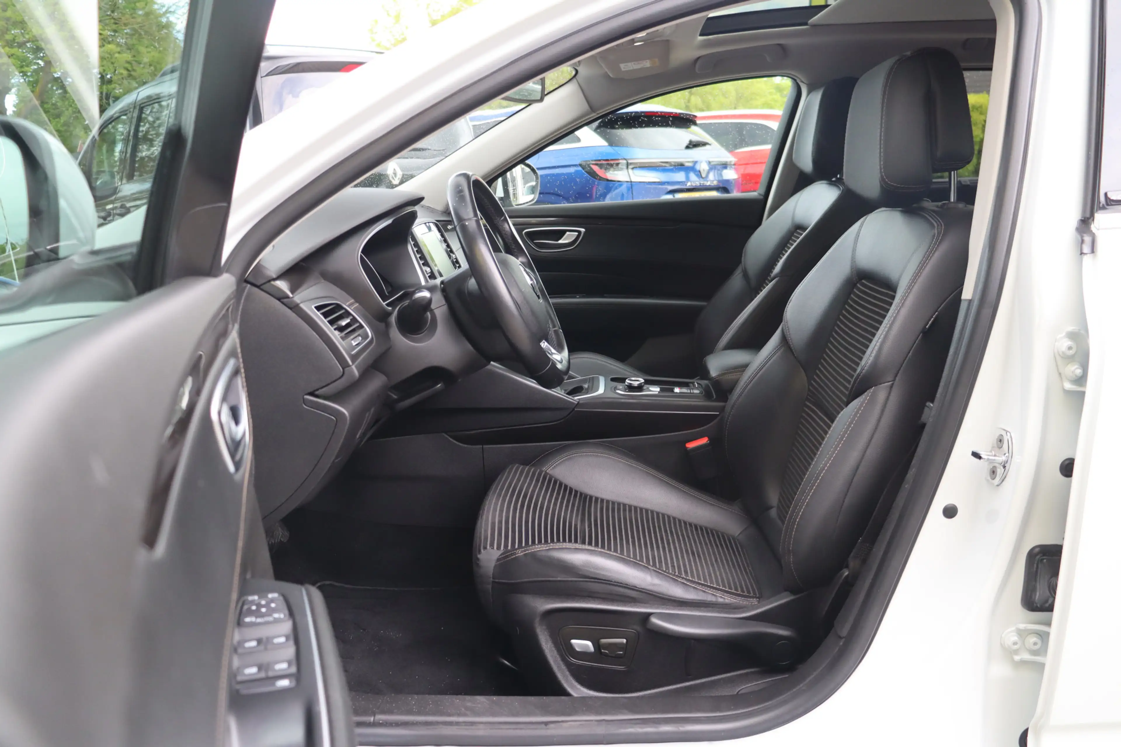 Renault Talisman Estate 1.6 TCe Intens | Panoramadak | Bose | Elek. — photo 7