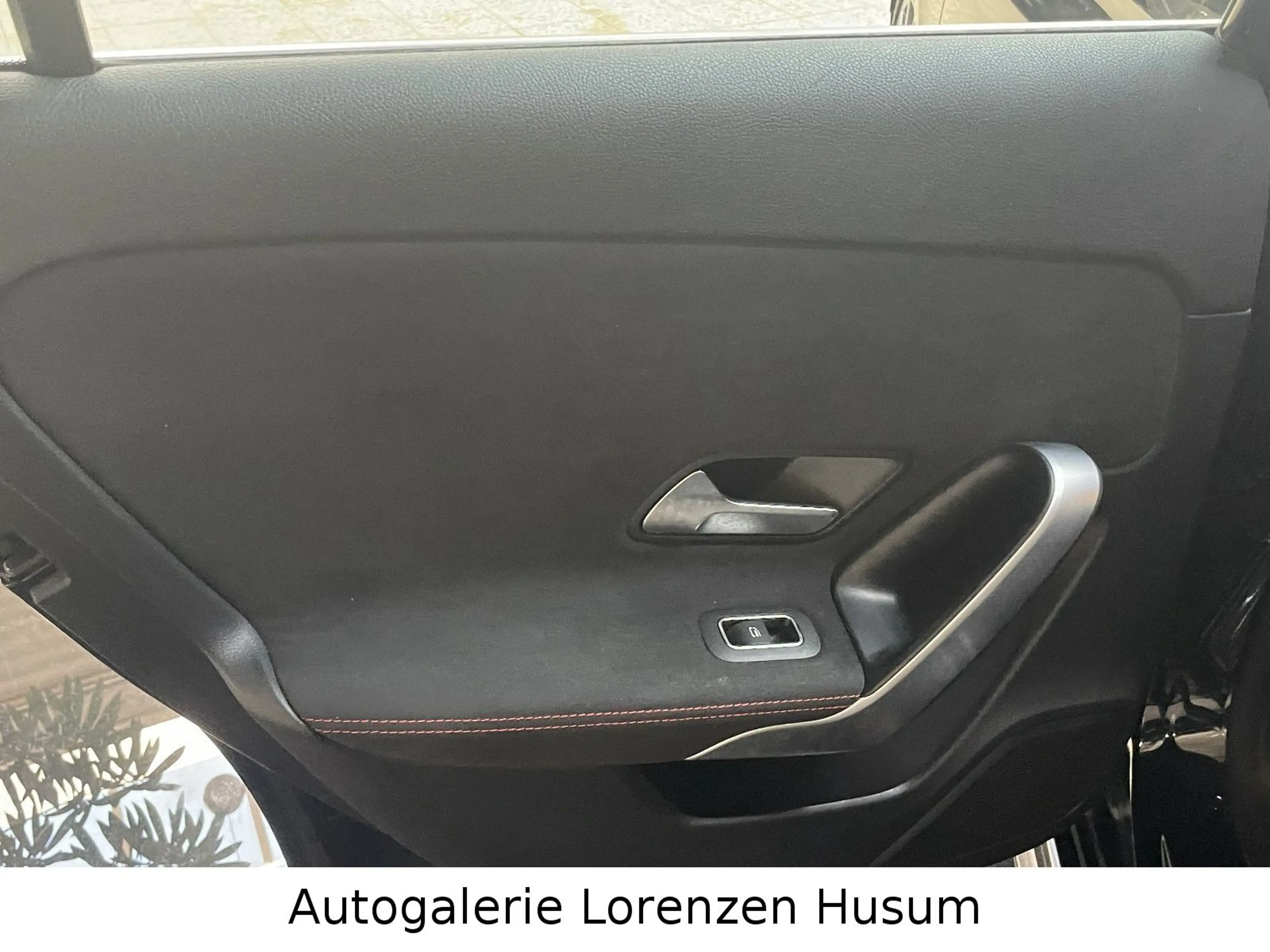Mercedes-Benz A 200 AMG 2.Hand Leder Automatik 19 Zoll M Bux — photo 10