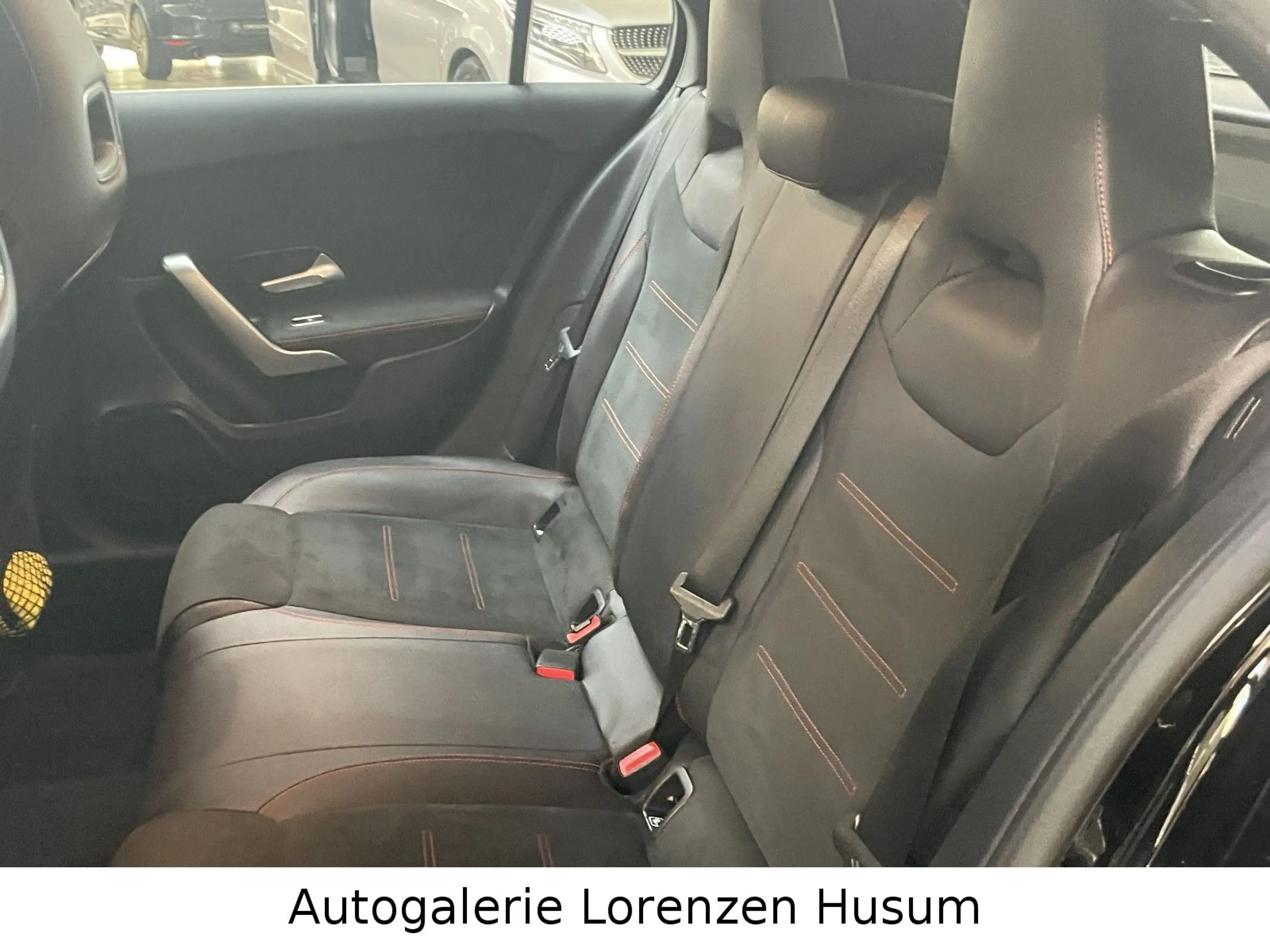 Mercedes-Benz A 200 AMG 2.Hand Leder Automatik 19 Zoll M Bux — photo 11