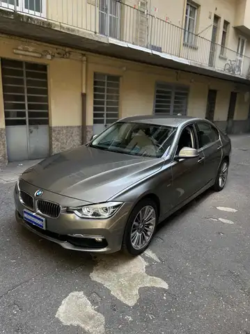 BMW 320 d xDrive LUXURI-PELLE-LED-NAVI