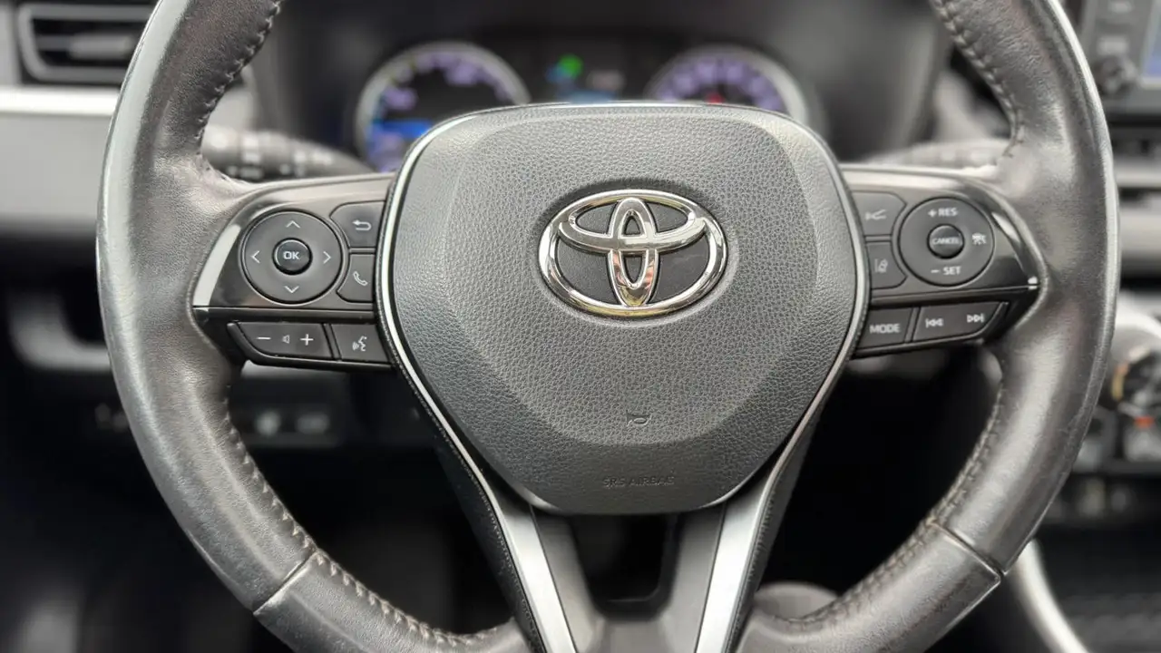 Toyota RAV 4 снимка Toyota RAV 4