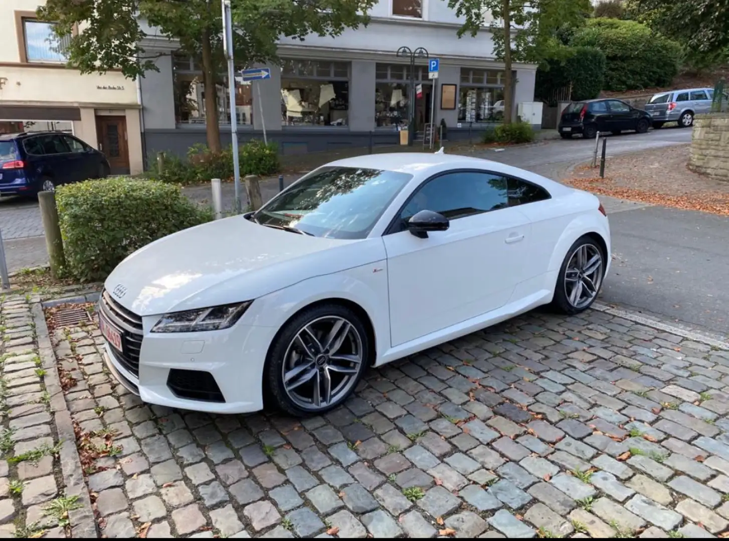 Audi TT 1.8 TFSI Weiß - 1
