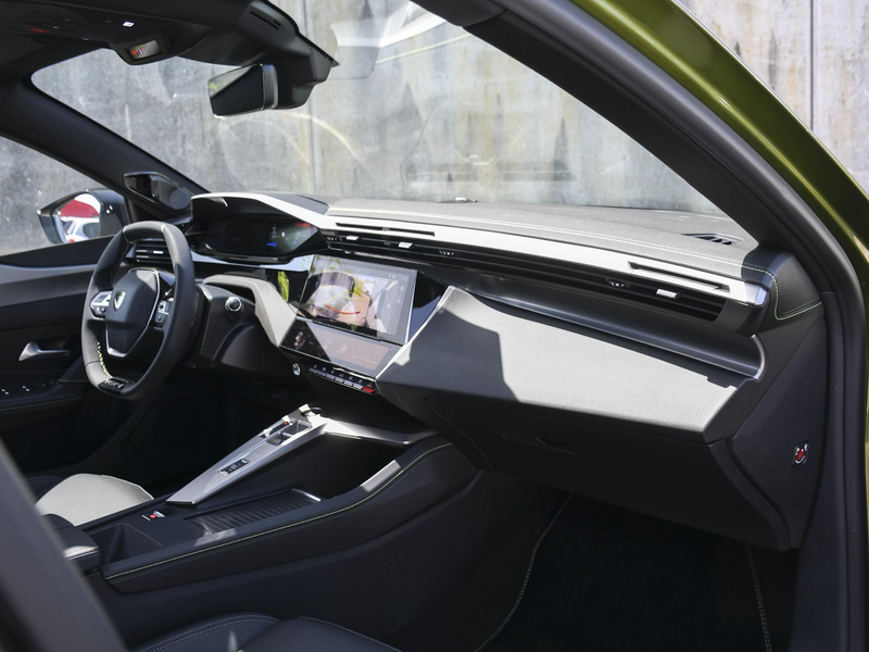 Peugeot 408 e-408 GT Exclusive 58 kWh 214pk Automaat PANO | LE — photo 13