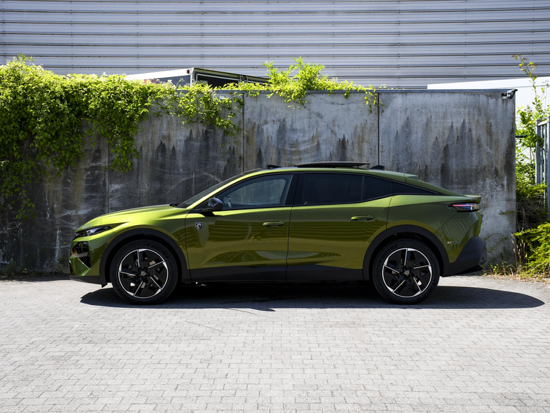 Peugeot 408 e-408 GT Exclusive 58 kWh 214pk Automaat PANO | LE — photo 5