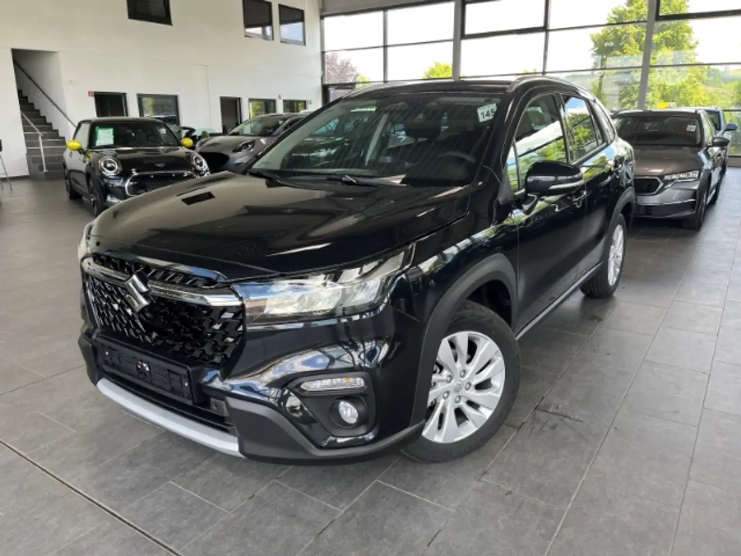 Suzuki SX4 S-Cross Facelift Comfort 1.4 Navi LED ACC Kamera SitzHZG A Schwarz - 1