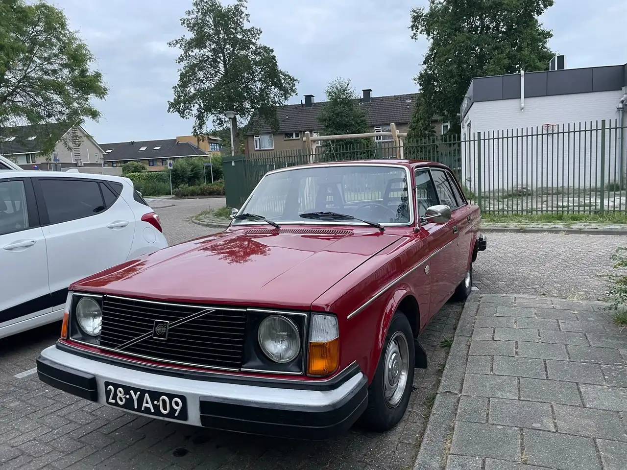 Volvo 244 2.1 Automaat LPG Nette Staat Wegenbelastingvrij!, foto 2