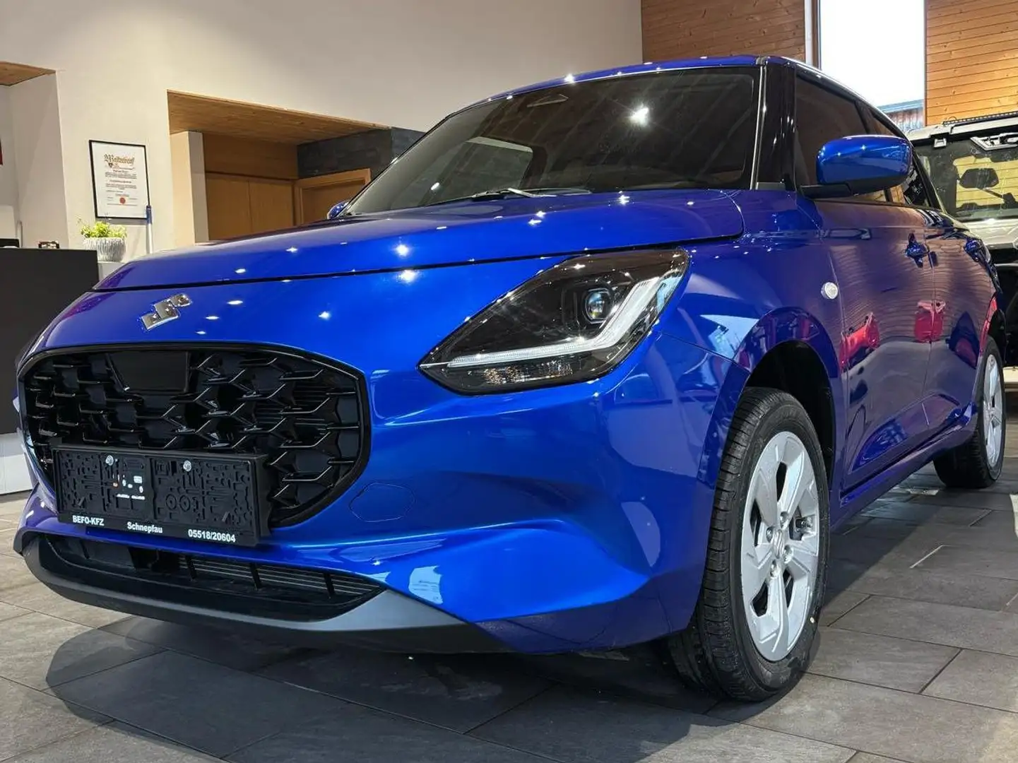 Suzuki Swift 1,2 Hybrid  Allgrip Shine Blau - 1