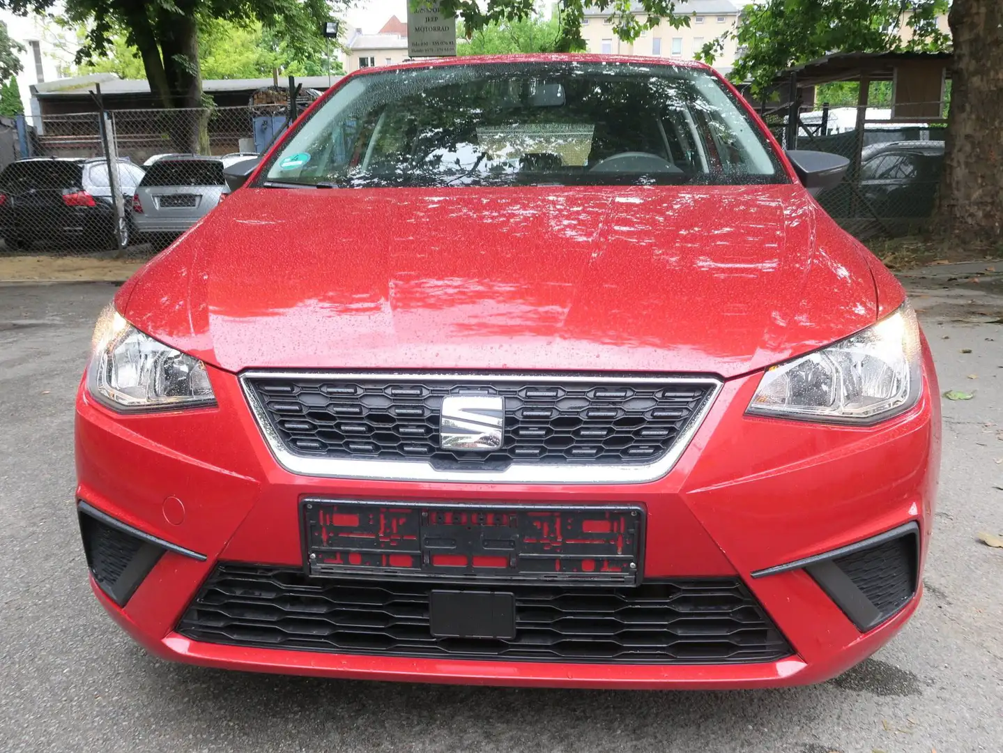 SEAT Ibiza Reference Rojo - 2