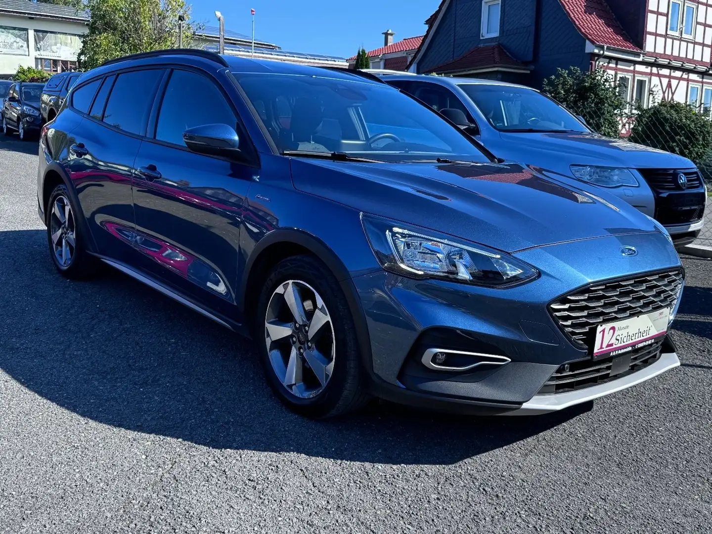 Ford Focus Turnier Active X  Automatik NAVI KLIMA LED Blau - 2