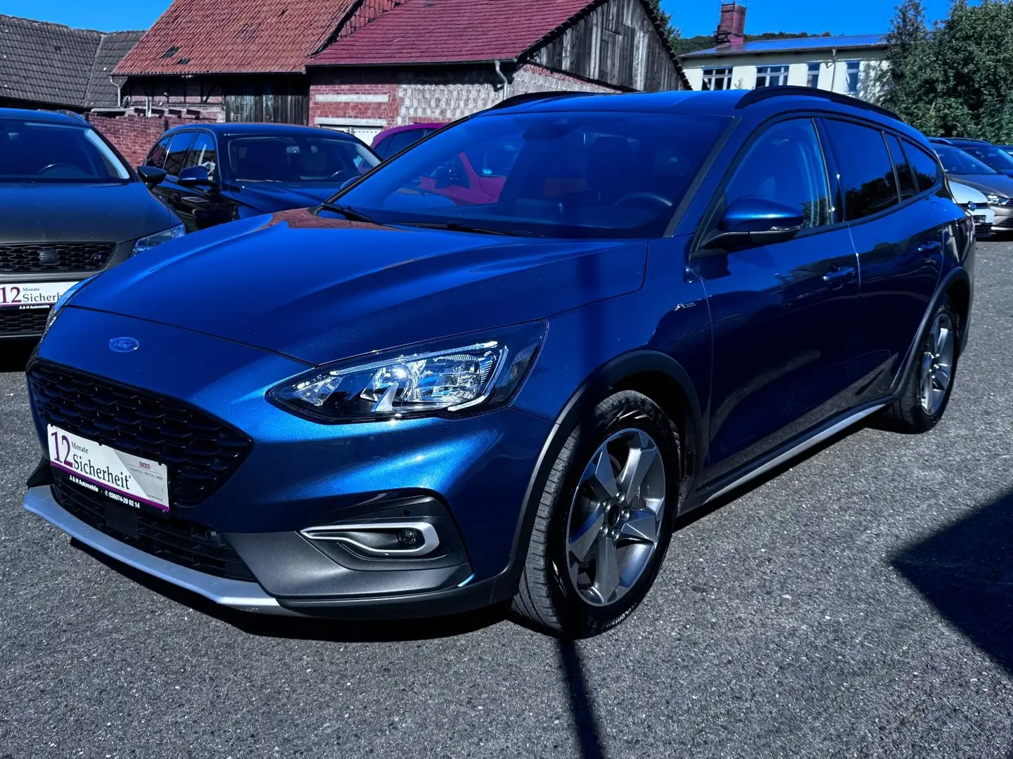 Ford Focus Turnier Active X  Automatik NAVI KLIMA LED Blau - 1