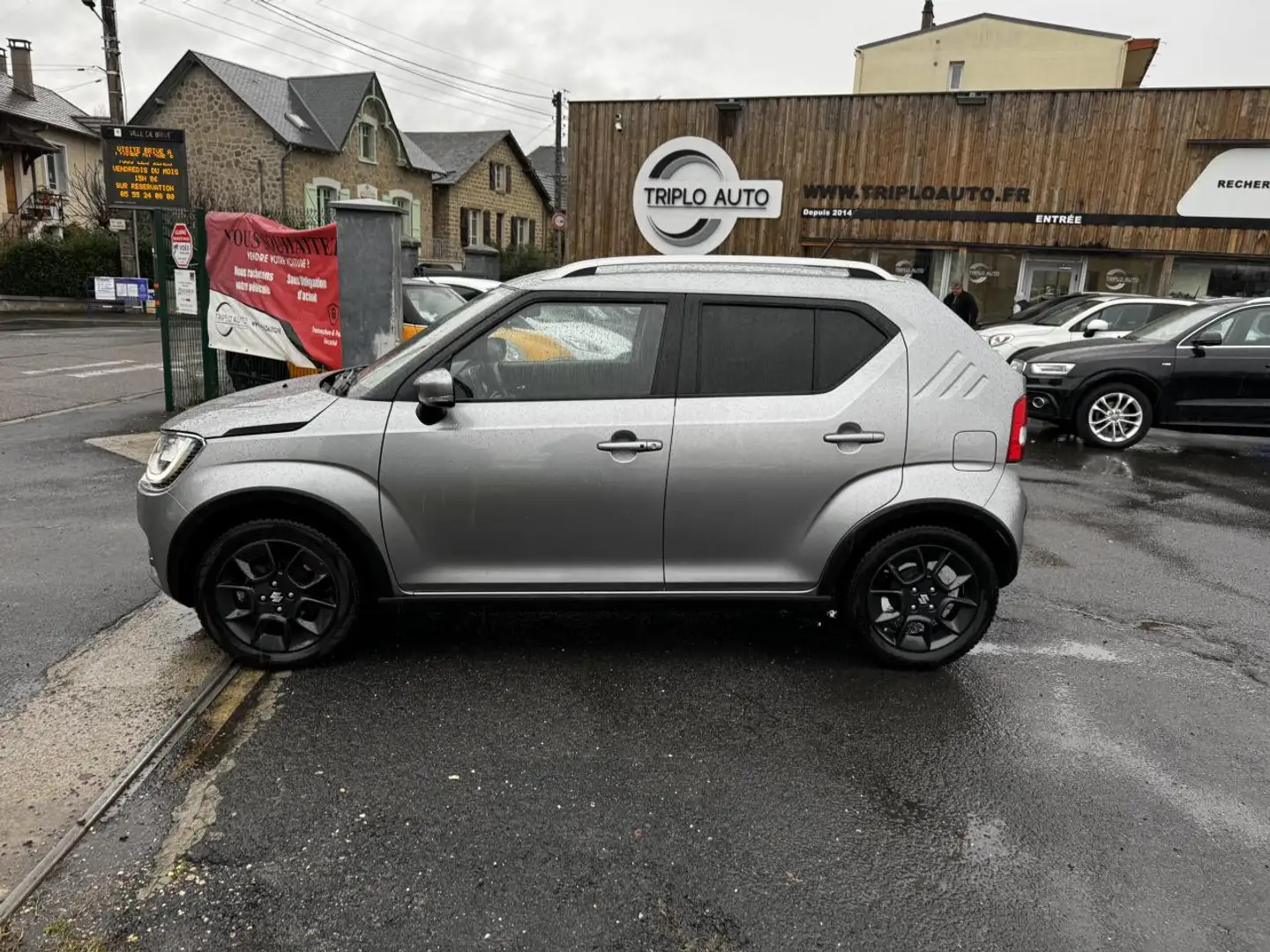 Suzuki Ignis 1.2 Dualjet + Hybrid SHVS Privilège Clim + Camera AR - 2