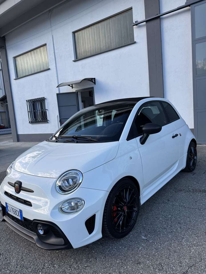 Abarth 595C 595 C 1.4 Turbo T-Jet 180 CV Competizione