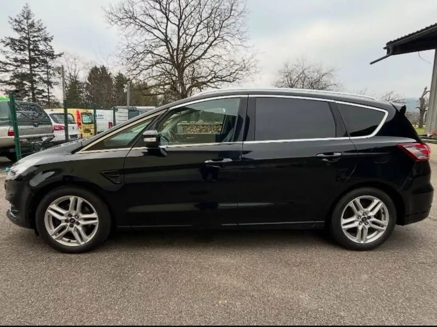 Ford S-Max 2.0 TDCi Aut. Titanium Czarny - 2