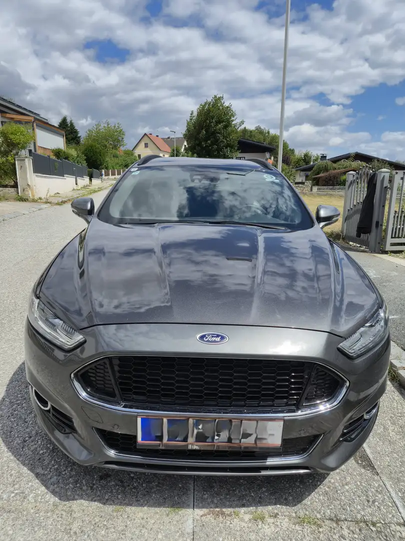 Ford Mondeo Mondeo Traveller ST-LINE 2,0 TDCi PowerShift Aut. ST-LINE Grau - 2