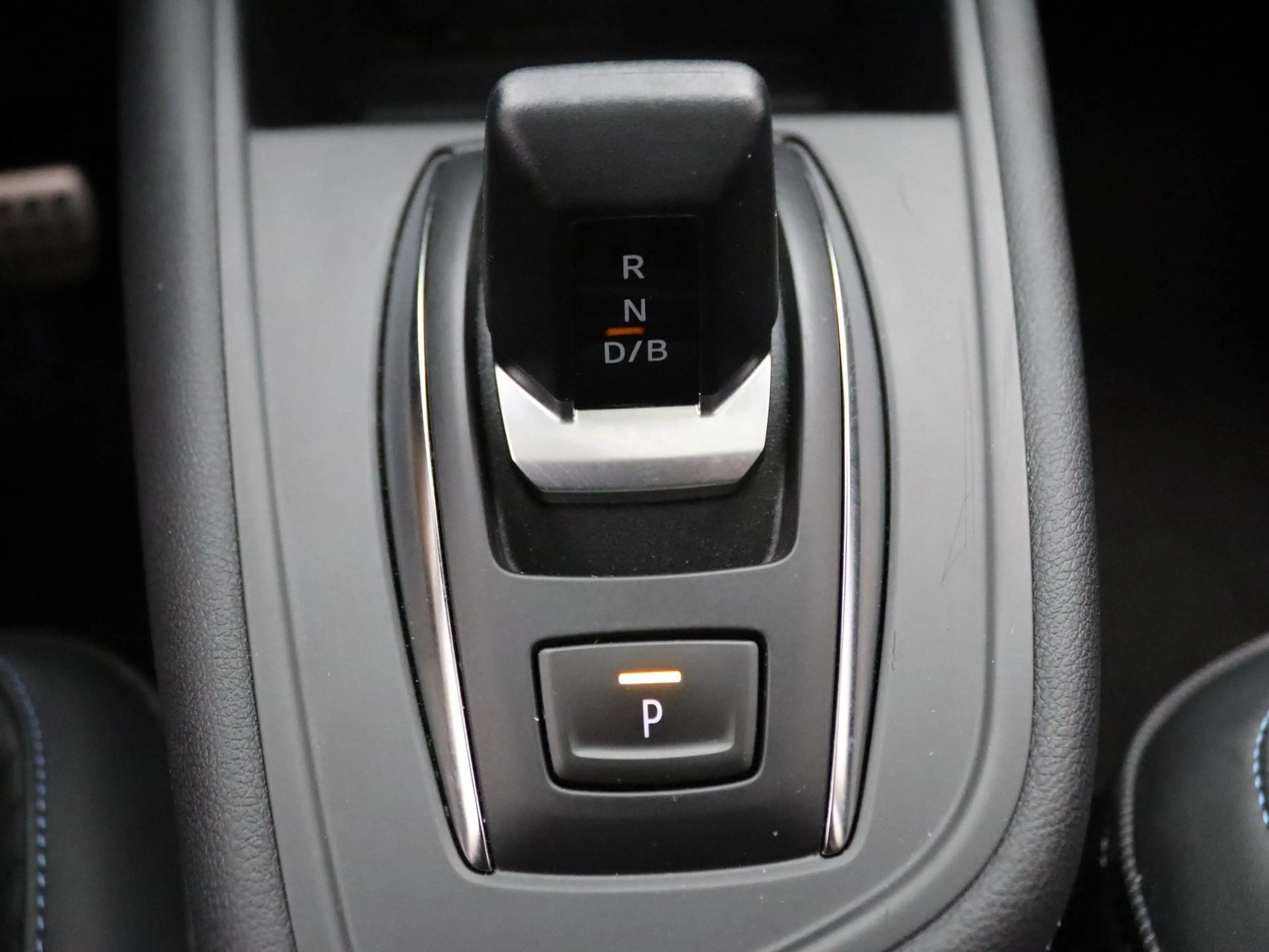 Renault Captur 160pk E-Tech full hybrid esprit Alpine Apple Carpl — photo 16