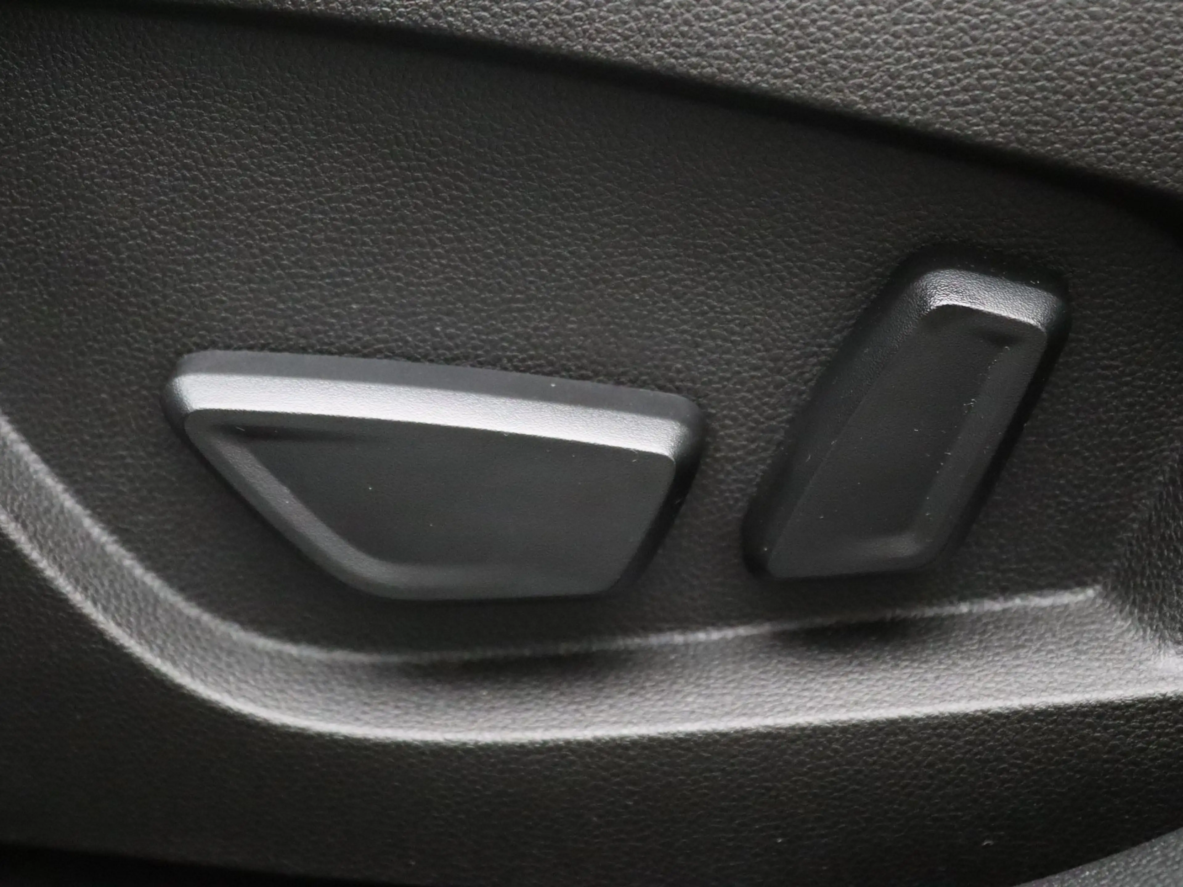 Renault Captur 160pk E-Tech full hybrid esprit Alpine Apple Carpl — photo 22