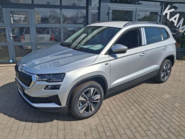 Skoda Karoq 1.5l TSI DSG Tour AHK Navi ACC LED