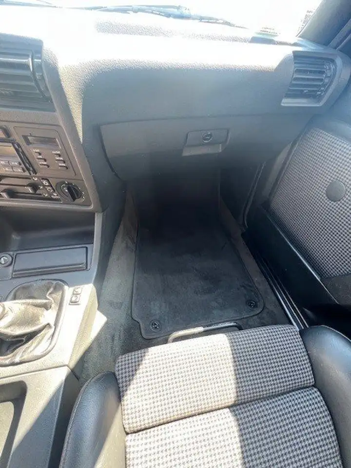 BMW M3 E30, foto 6