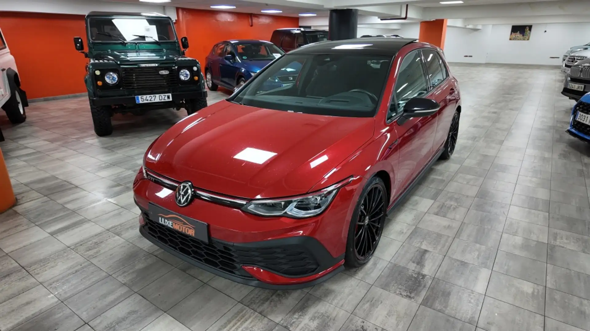 Volkswagen Golf GTI 2.0 TSI Clubsport DSG 221kW Rood - 1
