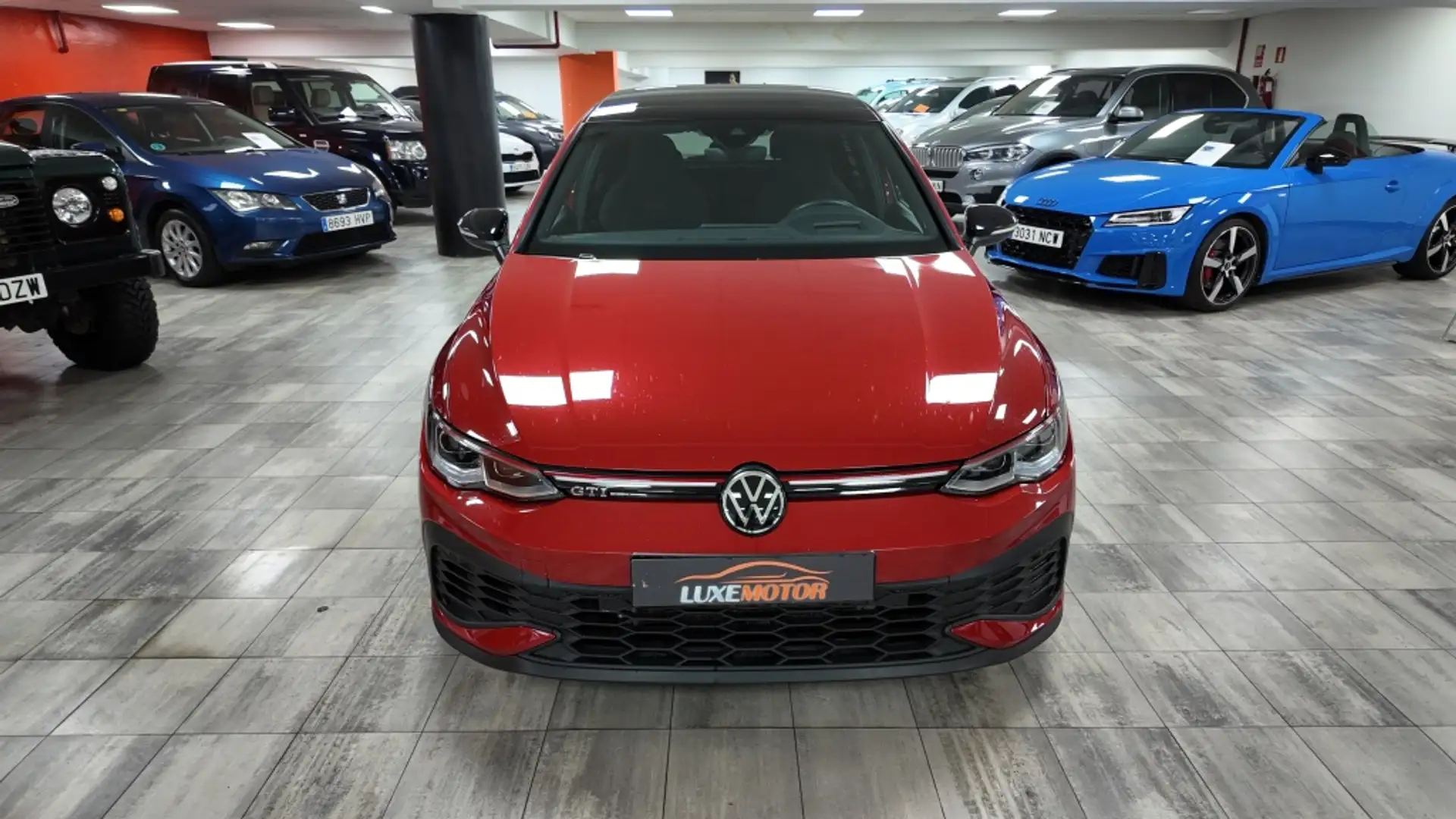 Volkswagen Golf GTI 2.0 TSI Clubsport DSG 221kW Rood - 2