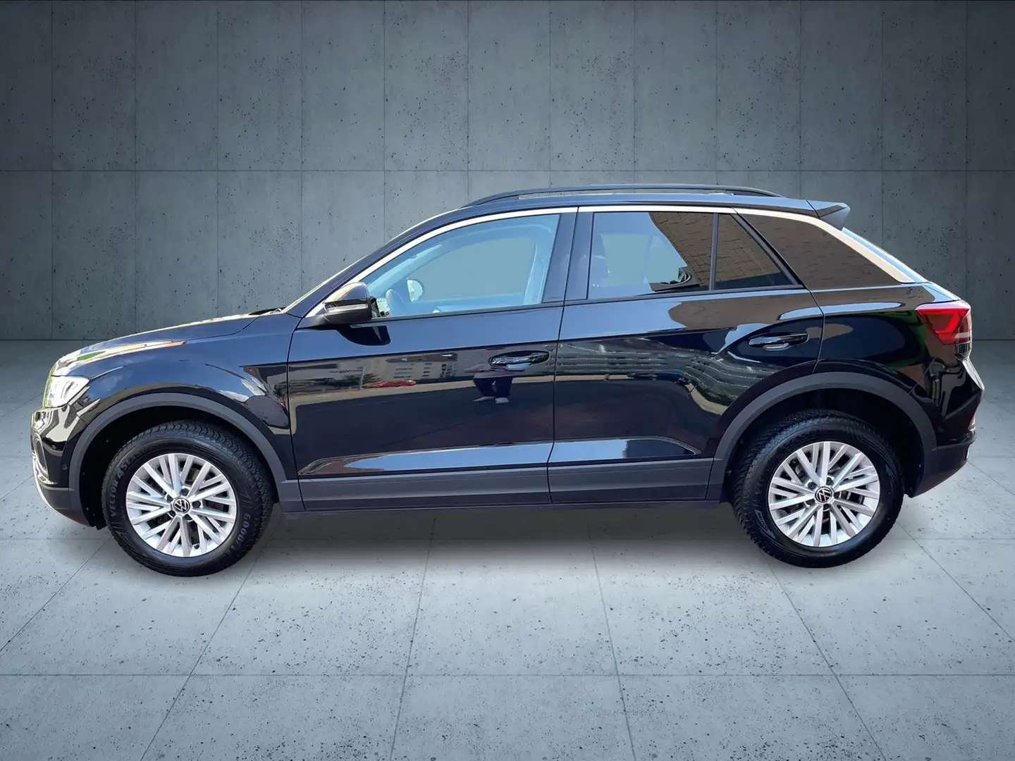 Volkswagen T-Roc Life 1.0 TSI LED Navi App Connect Einparkhilfe Zwart - 2
