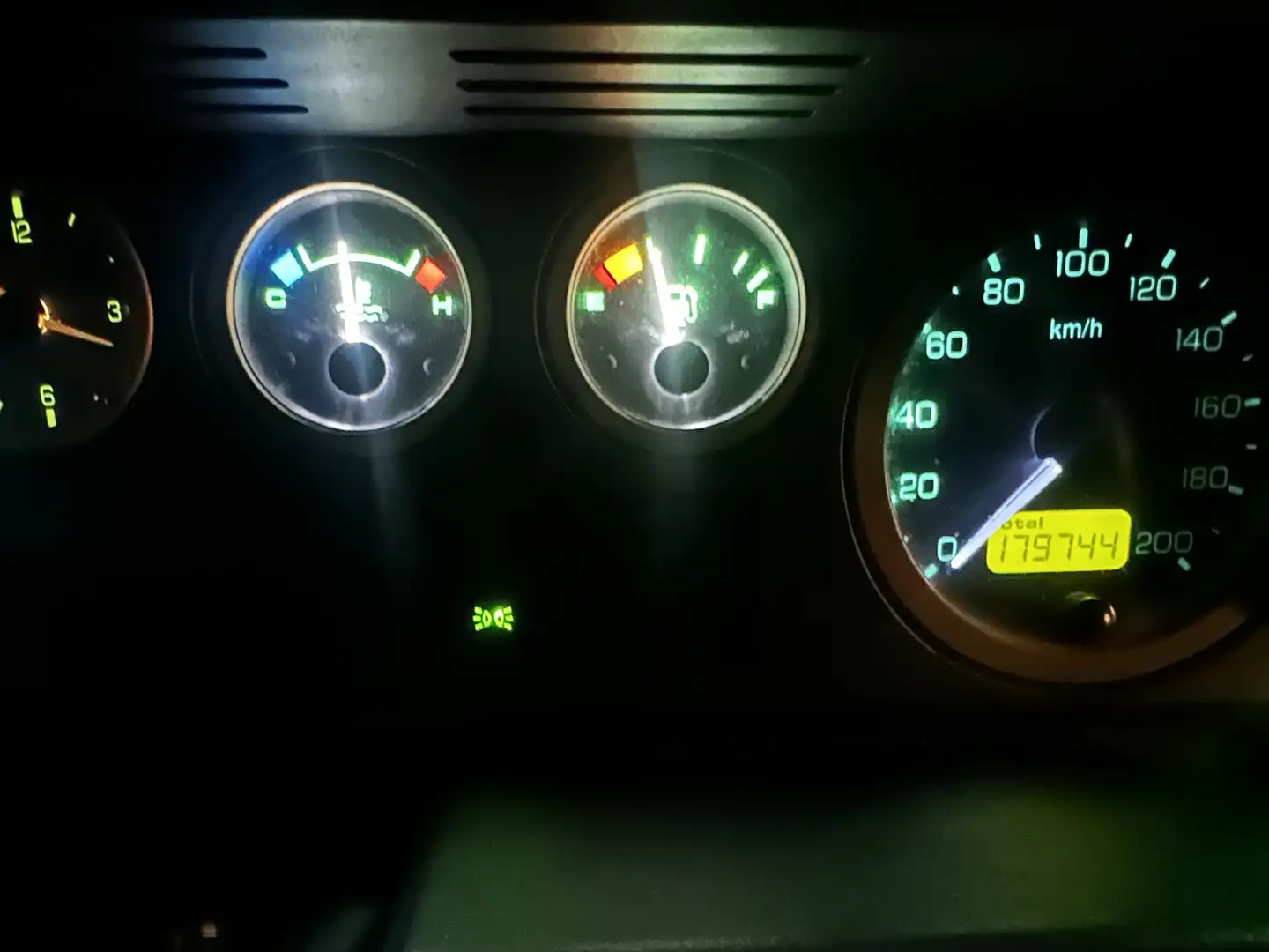 Land Rover Defender 110 2.5 td5 E SW - 1