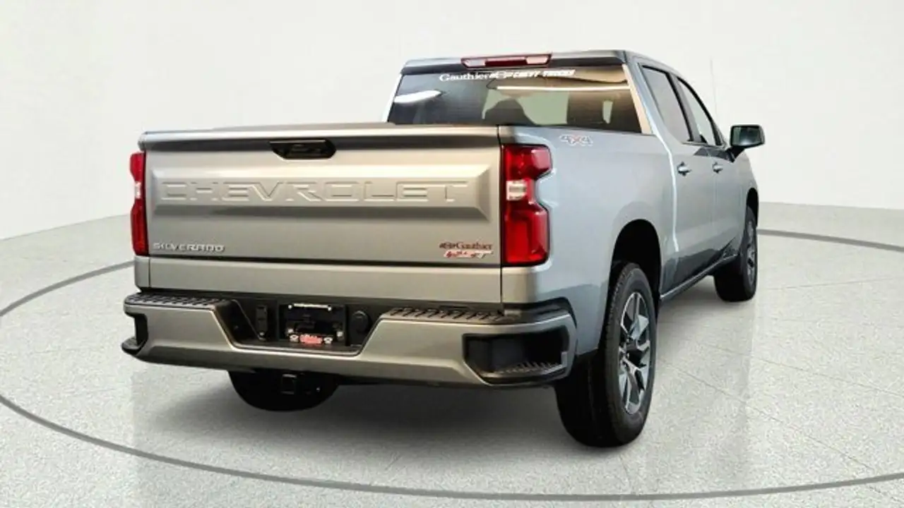Chevrolet Silverado 1500 снимка Chevrolet Silverado 1500